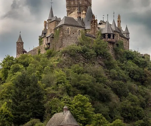 3-zimmer Haus 85qm Mit Balkon Bis Zu 8 Personen Lejlighed Winningen